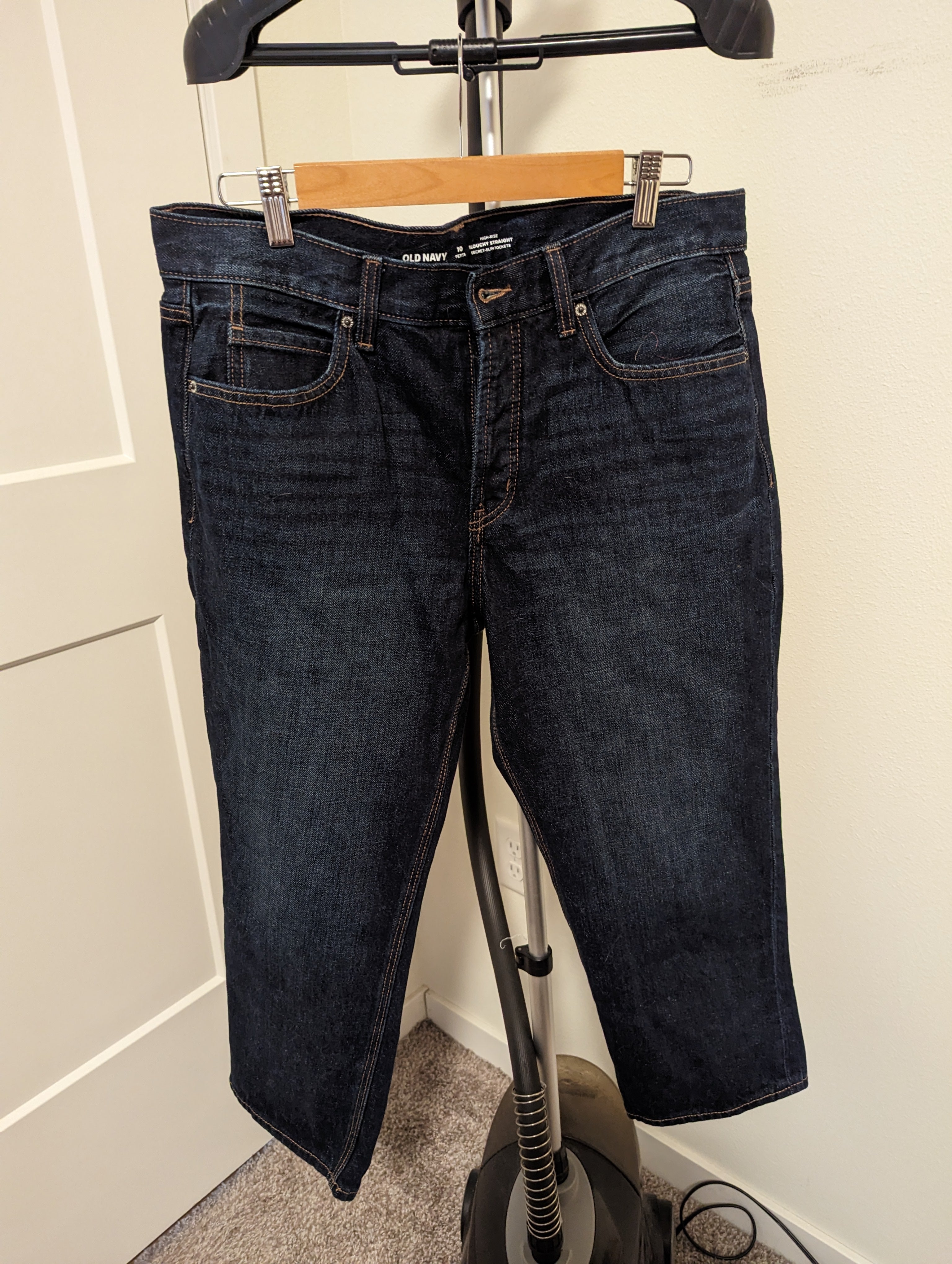 Old Navy Slouchy Straight Jeans